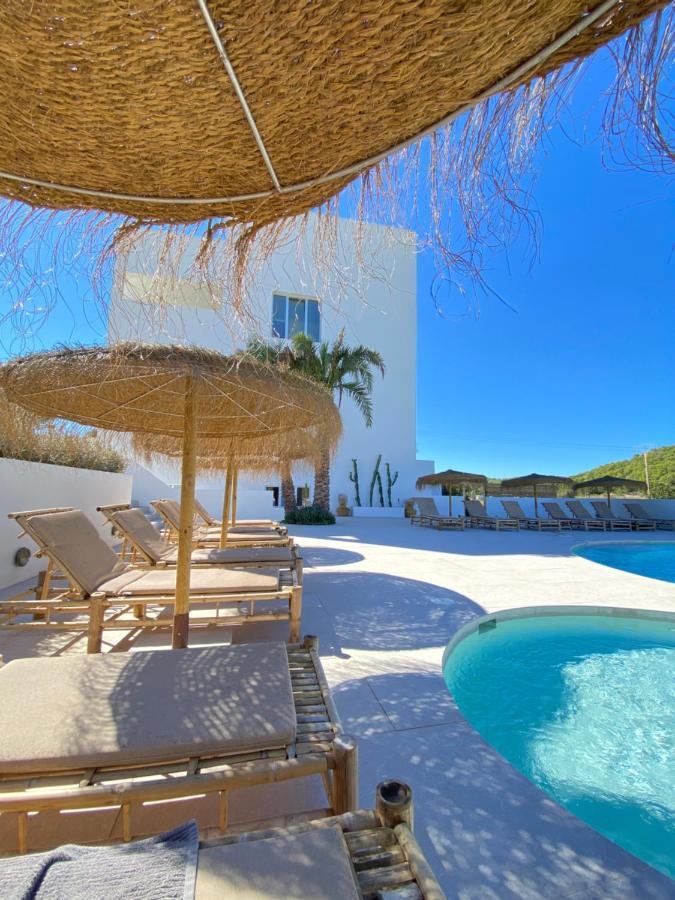 The Olive Boutique Suites & Spa Cala Llonga  Dış mekan fotoğraf